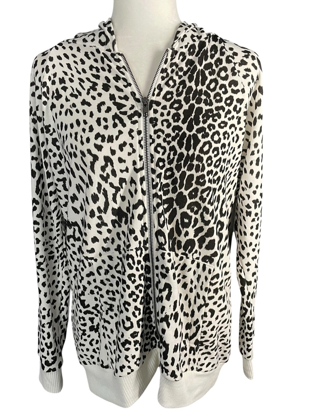NWT Chaser Black White Leopard Print Hoodie Size L Full Zip Cozy Long Sleeve